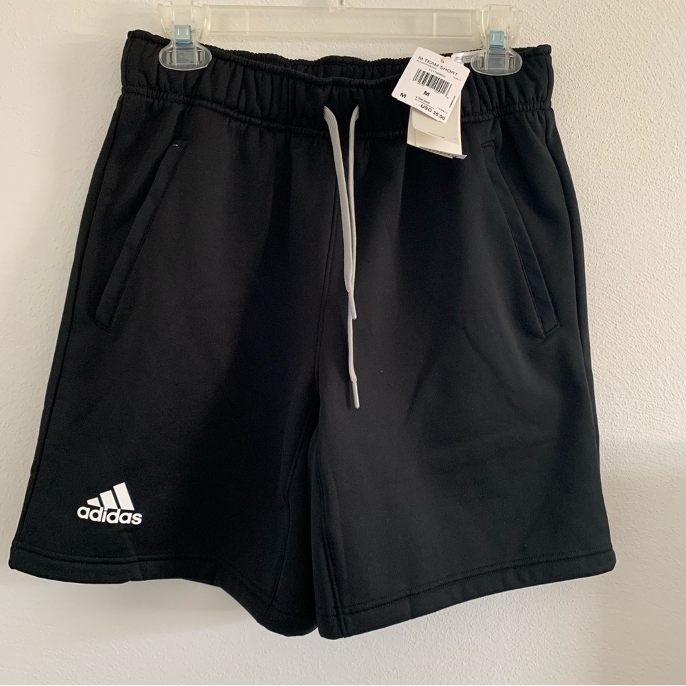 Men’s size medium Adidas gym shorts